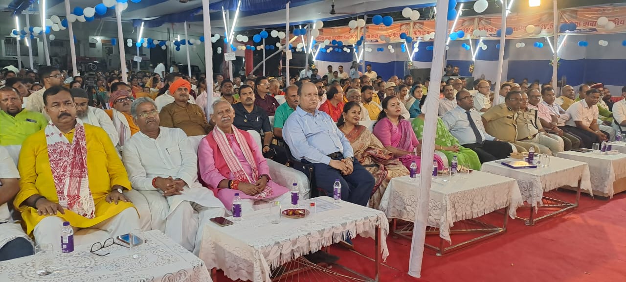 घटना के वक्त पूरा प्रशासन राजकीय मेला देखने में जुटा था