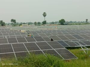 लखीसराय के कजरा में स्थित बैटरी-इंटीग्रेटेड सोलर पावर प्लांट । 