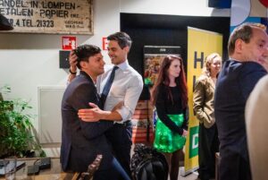 अपने जीवनसाथी निकोलस कीनन के साथ नीदरलैंड्स से युवा पीएम बनने वाले रॉब जेटेन