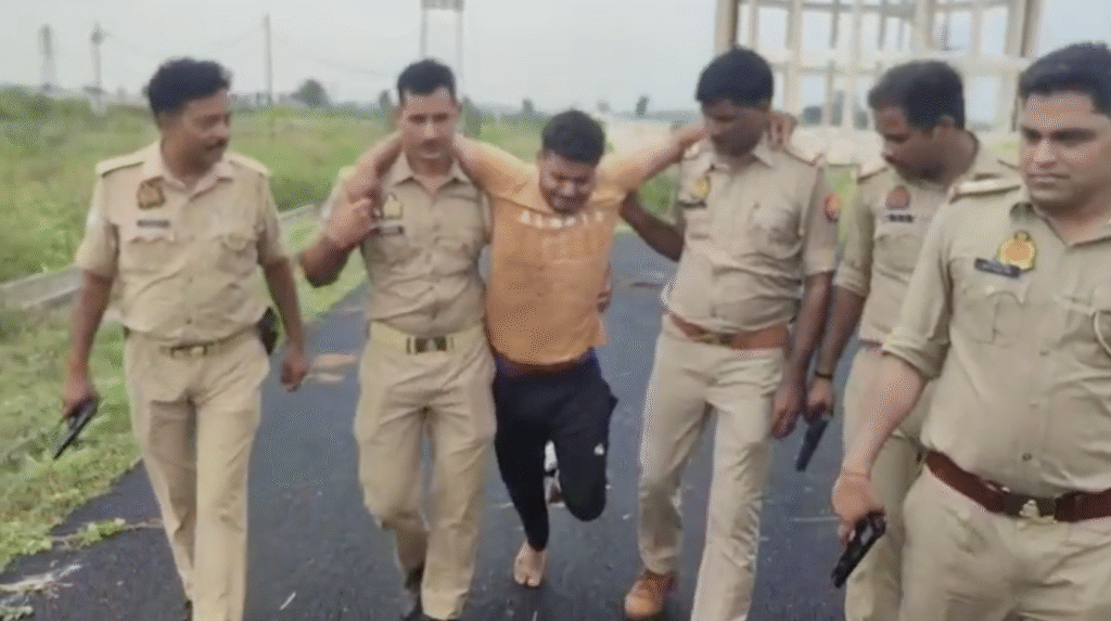 बीते मंगलवार को एक आरोपी को पुलिस मुठभेड़ के बाद गिरफ्तार किया गया। (फोटो मोनू पांडे)