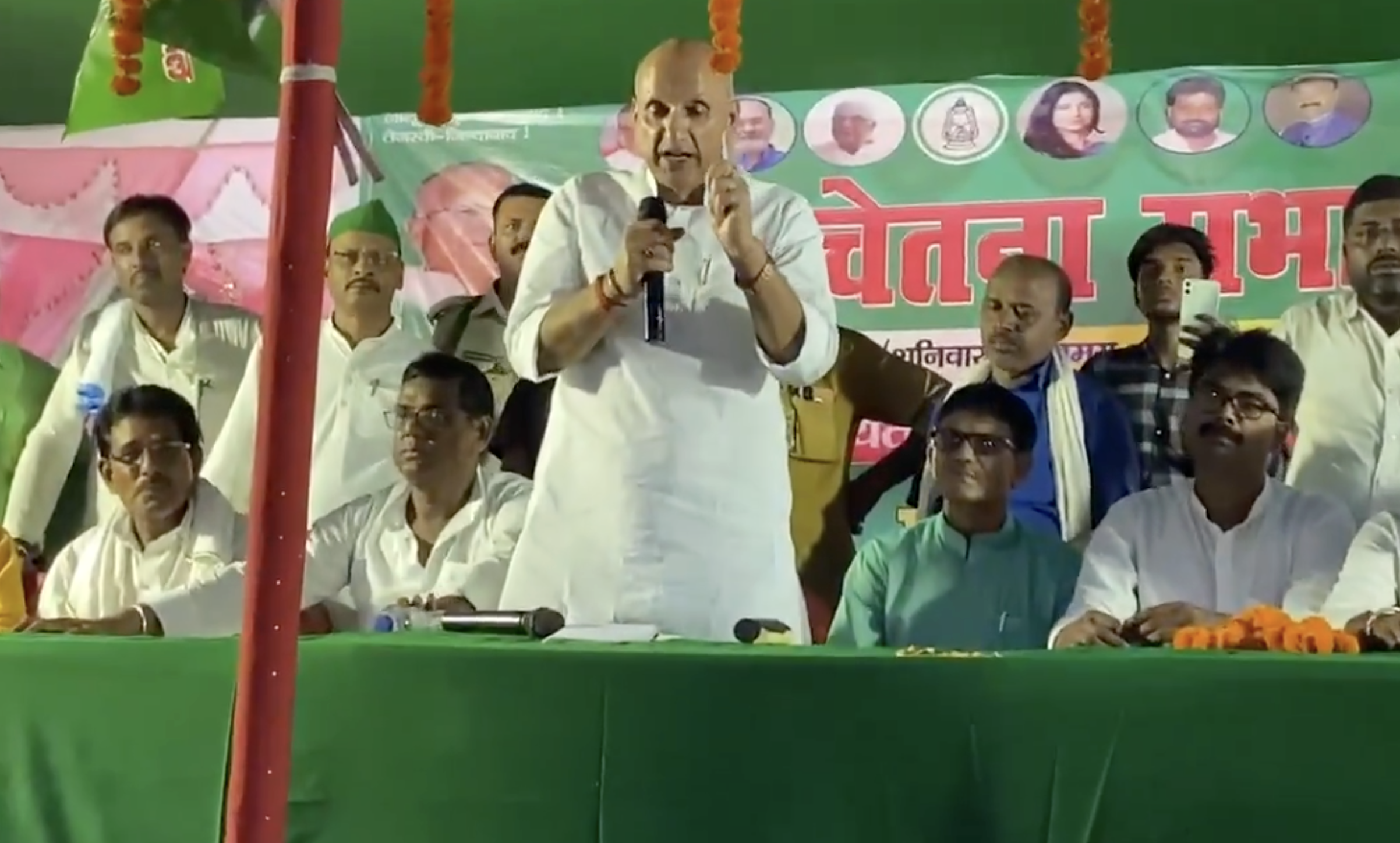 प्रो. चंद्रशेखर यादव (फाइल फोटो , साभार एक्स)