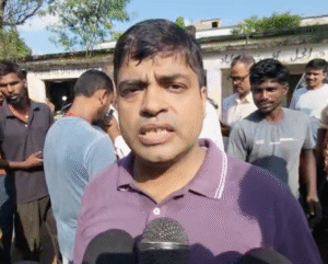 पीड़ित वायुसेना रिटायर कर्मी