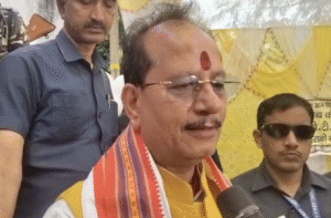 डिप्टी सीएम विजय कुमार सिन्हा ने अपना वोट डाला। 