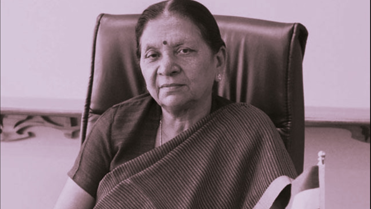 राज्यपाल आनंदीबेन पटेल