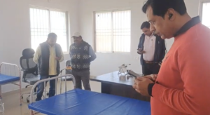 जांच के लिए पहुंची हेल्थ डिपार्टमेंट, WHO व Unicef की टीम।