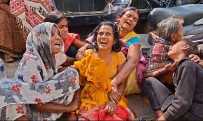 पटना के मसौढ़ी के गांव खरजमा में बेटी की मौत के बाद बिलखते परिजन।(फोटो : पटना संवादाता)