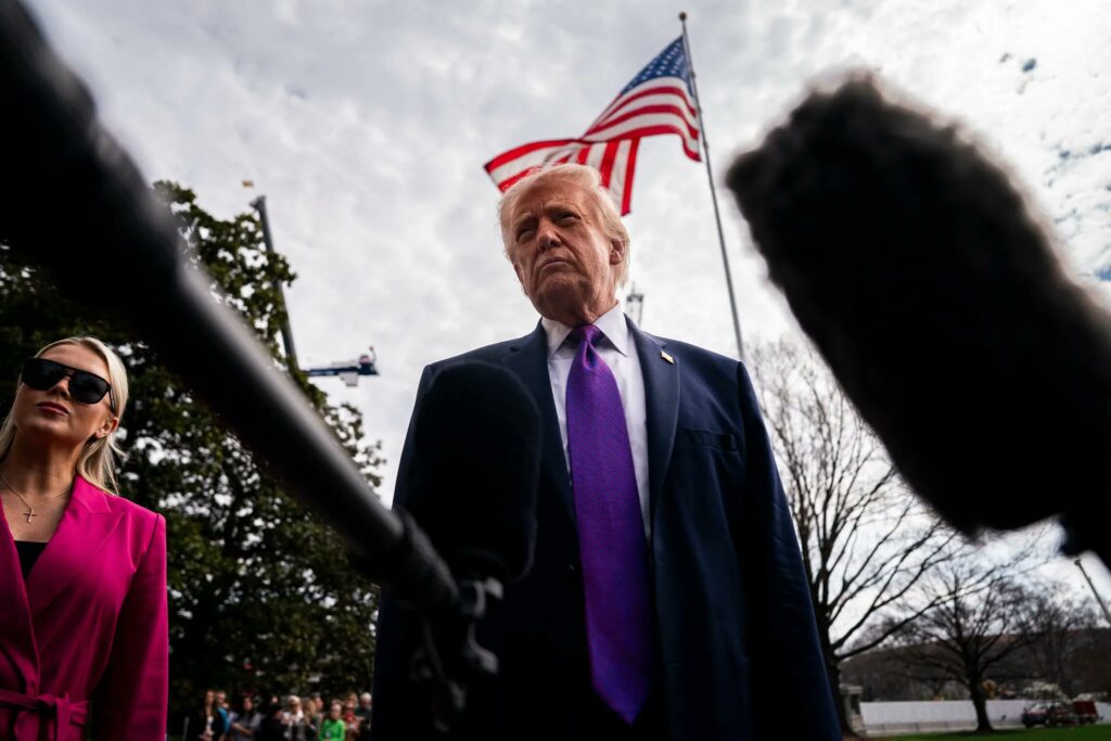 अमेरिकी राष्ट्रपति डोनाल्ड ट्रंप (X/cginisty)