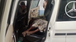 हमले के समय मुन्ना देवी खेत में बेटे संग कटाई कर रही थीं।