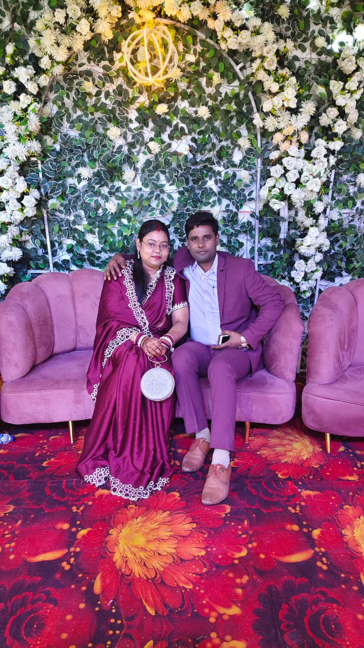 शादी को मात्र एक साल हुआ था